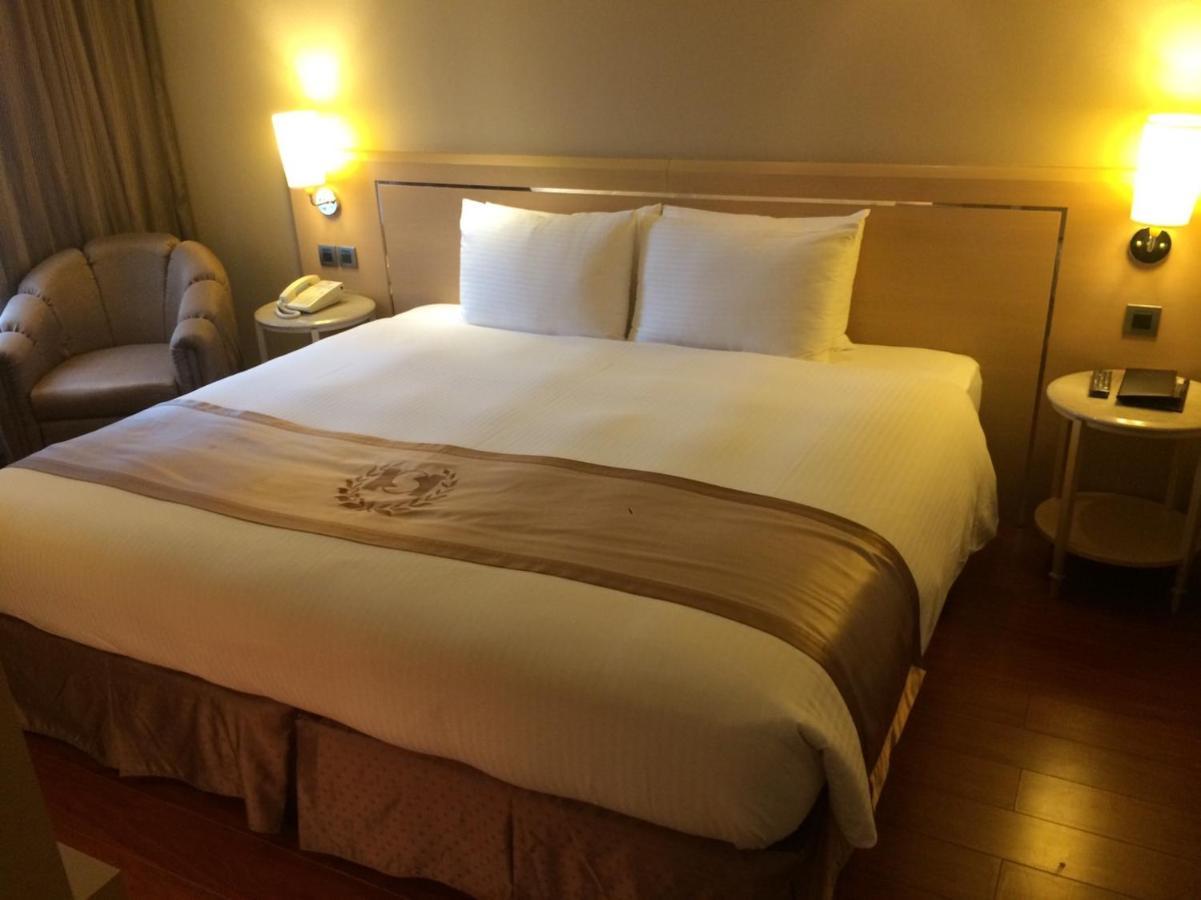 Taichung Charming City Hotel Zewnętrze zdjęcie