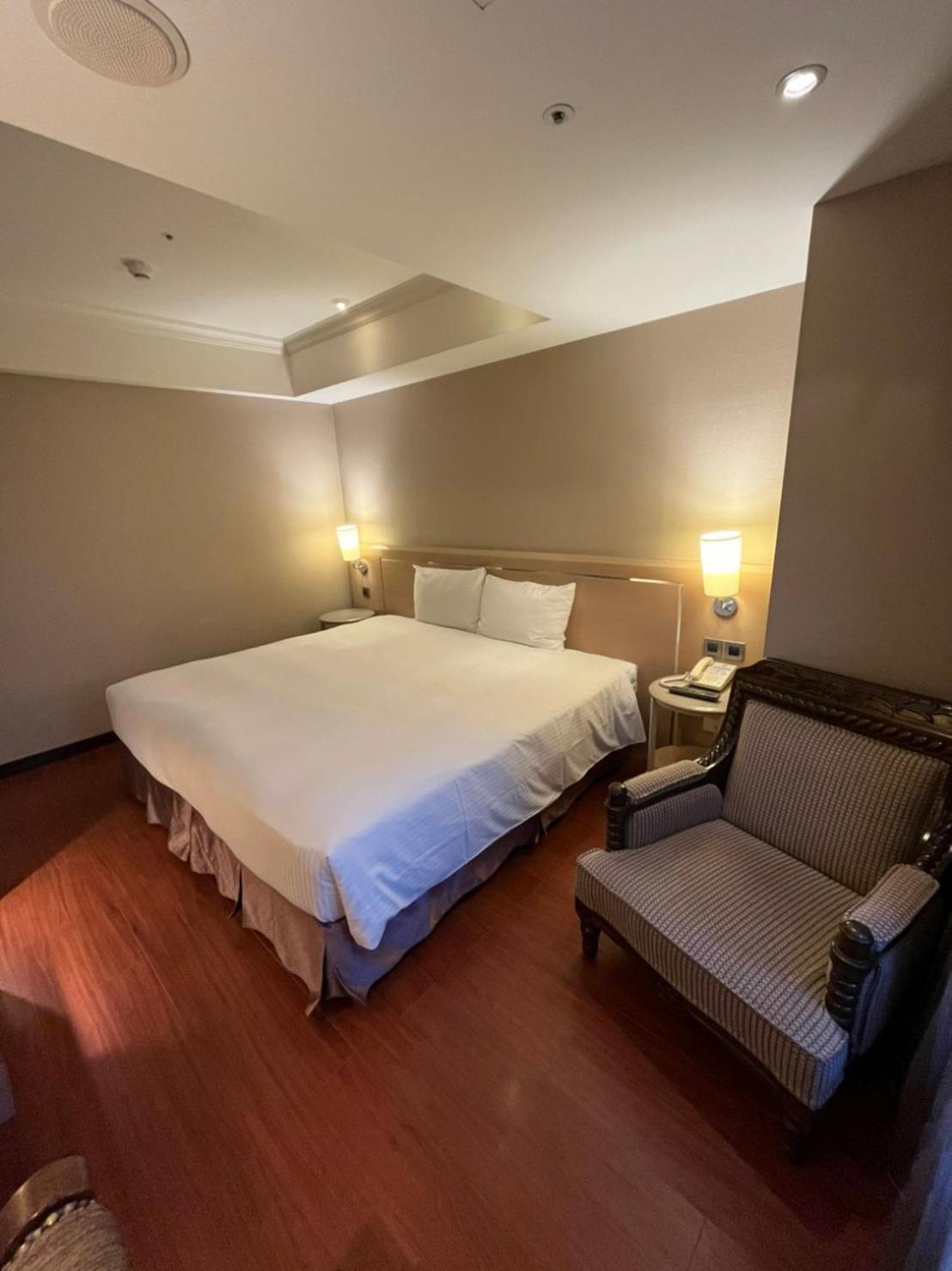 Taichung Charming City Hotel Zewnętrze zdjęcie