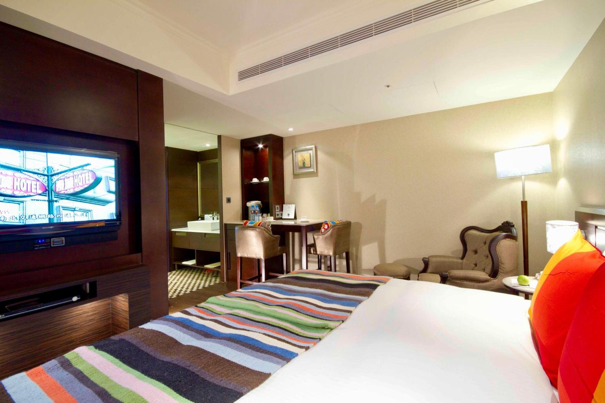 Taichung Charming City Hotel Zewnętrze zdjęcie