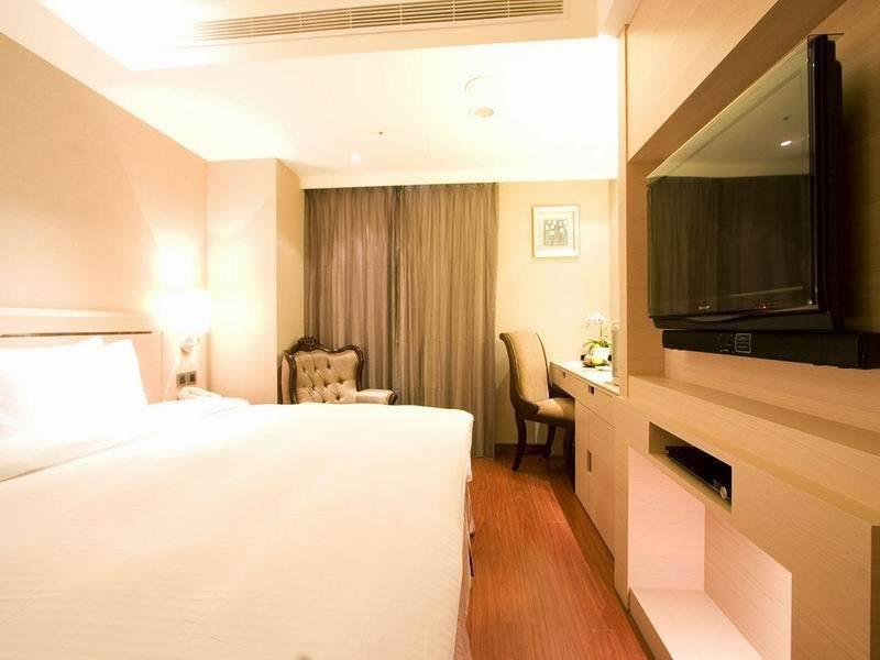 Taichung Charming City Hotel Zewnętrze zdjęcie