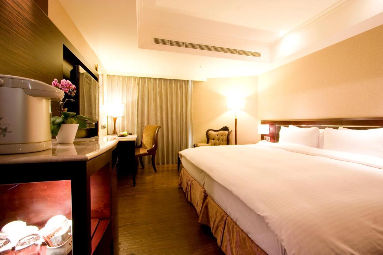 Taichung Charming City Hotel Zewnętrze zdjęcie